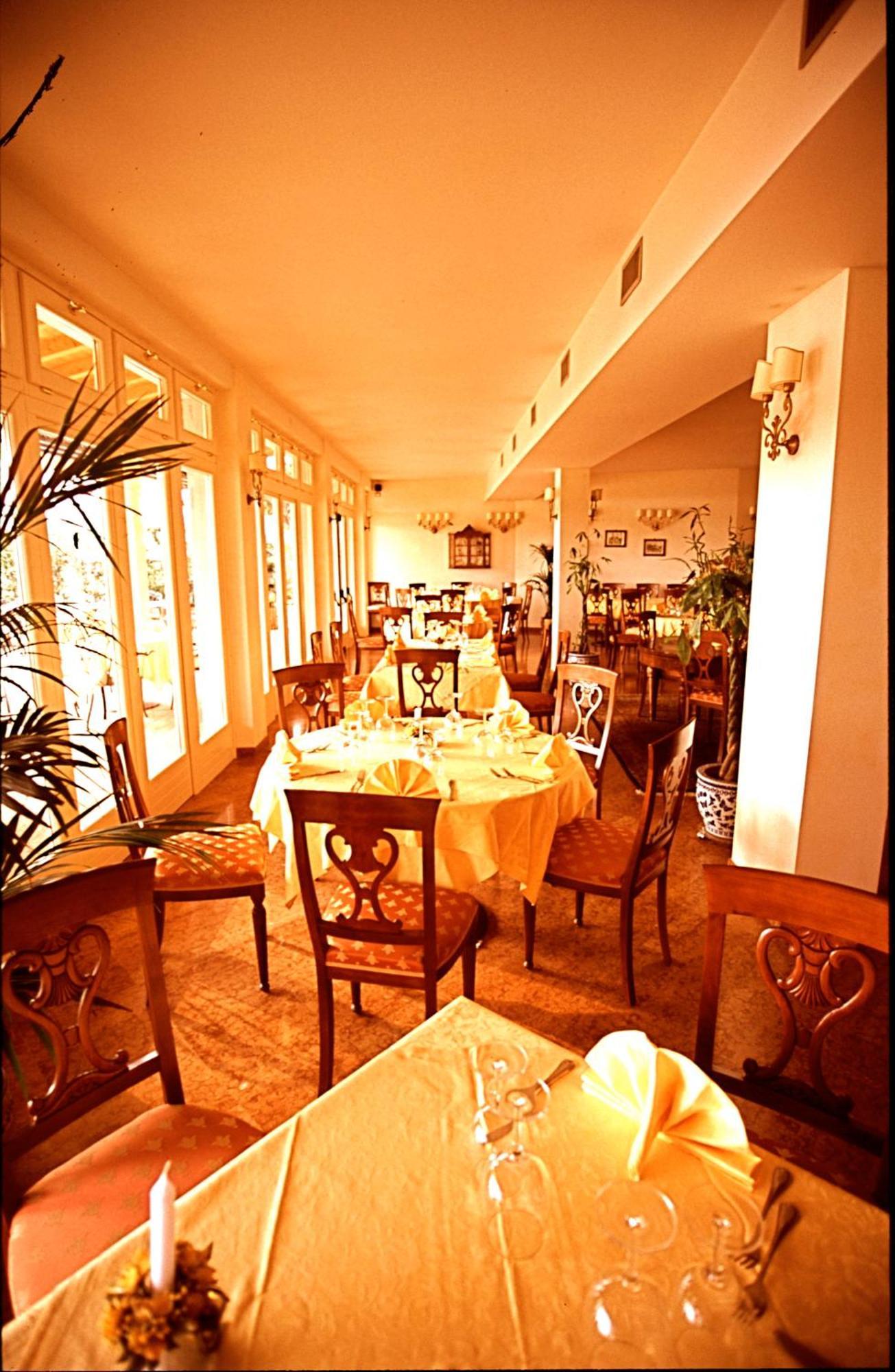 Hotel La Dolce Vita Cavaion Veronese Extérieur photo