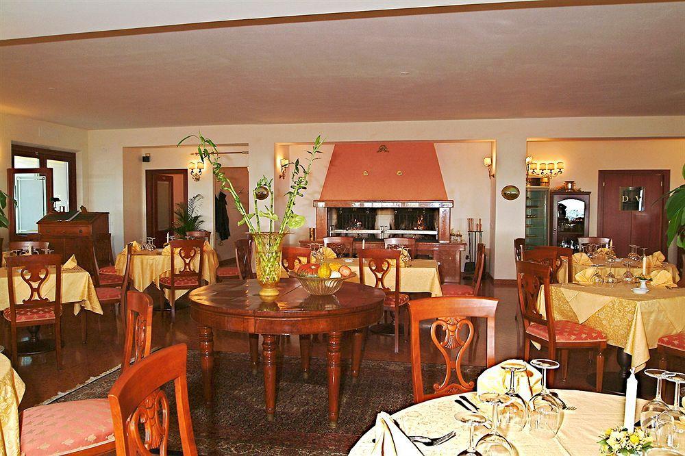 Hotel La Dolce Vita Cavaion Veronese Extérieur photo