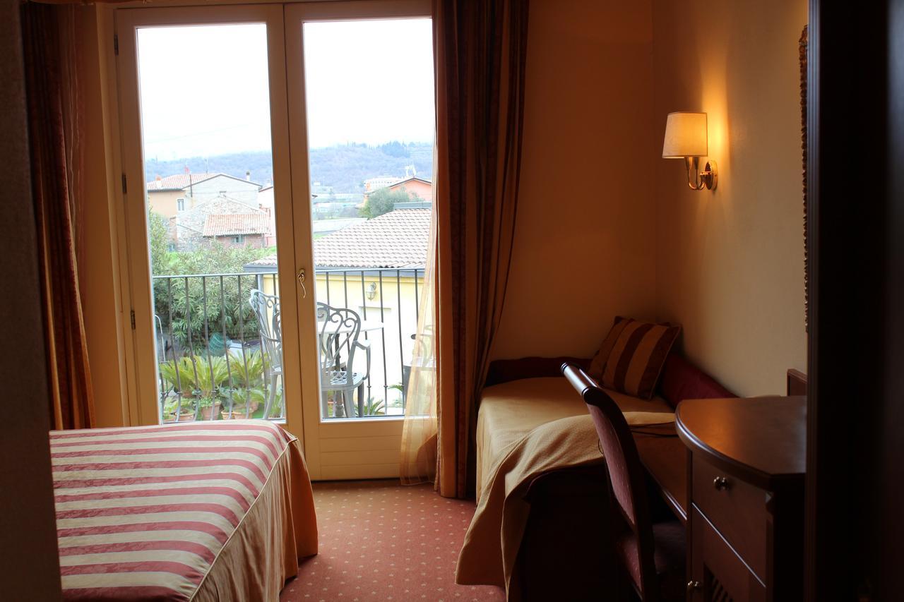 Hotel La Dolce Vita Cavaion Veronese Extérieur photo